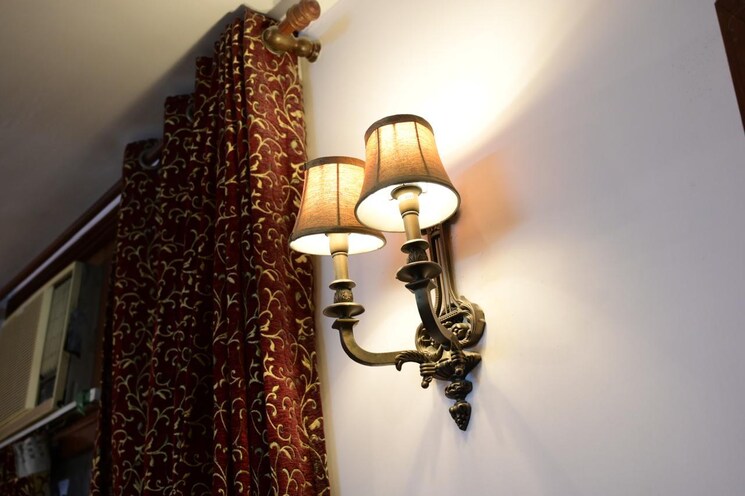 undefined, east of kailash 5 Bedroom 180 Sq.Yd. Independent House In East Of Kailash Delhi 9473854