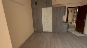 Room in 2 BHK Apartment at Hero Homes Gurgaon, Sector 104 – for Rent