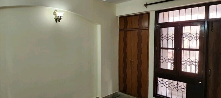 Room, mass-apartment 3 Bedroom 1900 Sq.Ft. Apartment In Sector 10 Dwarka Delhi 9473843