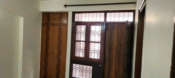 Room in 3 BHK Apartment at Mass Apartment, Sector 10 Dwarka – for Rent