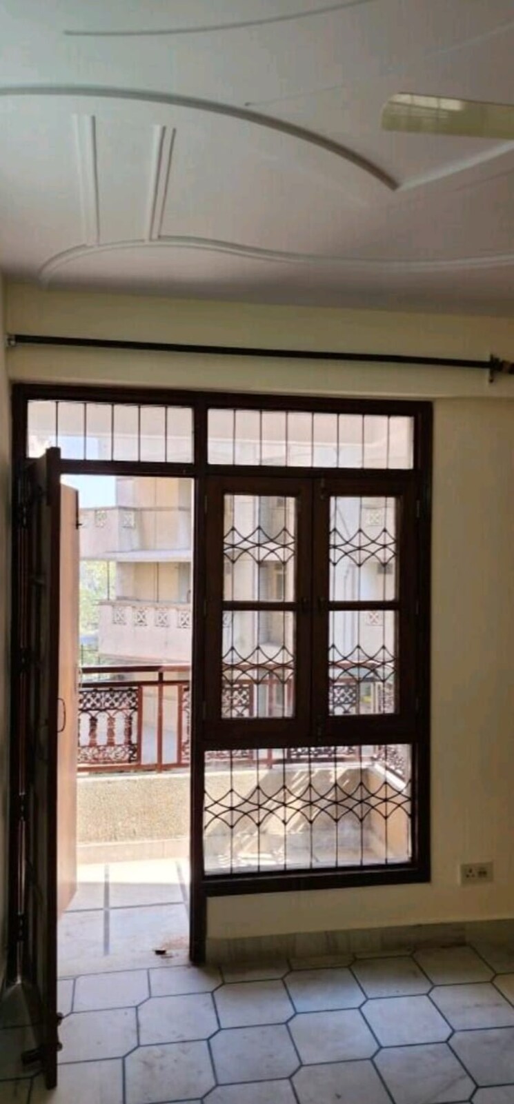 Room, mass-apartment 3 Bedroom 1900 Sq.Ft. Apartment In Sector 10 Dwarka Delhi 9473843