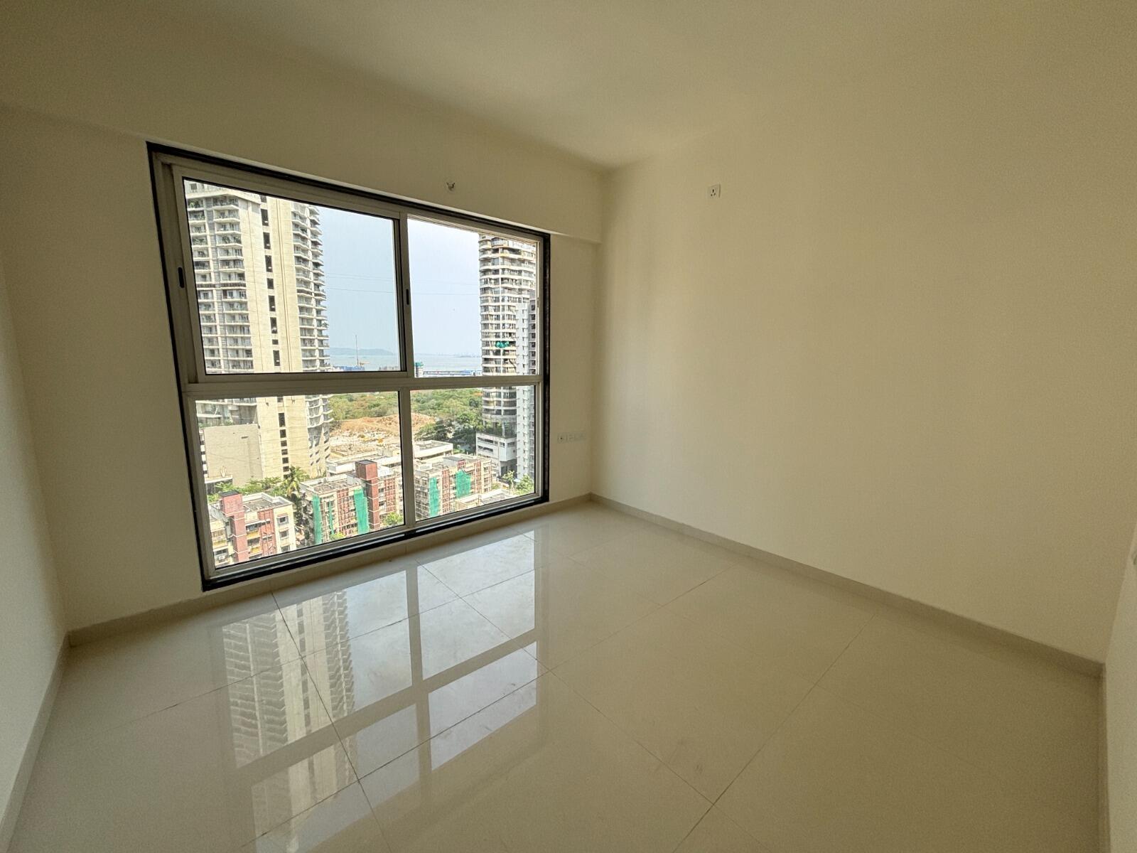 4 BHK + Servant Room Apartment For Sale in Lower Parel