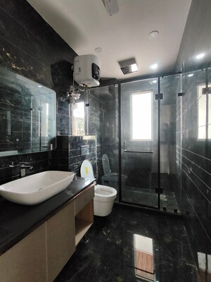 Team Area in 4 BHK Builder Floor at Sector 45 – for Sale