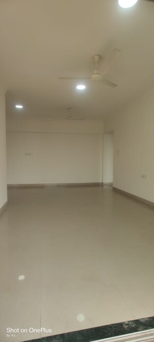 Room in 2 BHK Apartment at Nahar Amrit Shakti Rosa Alba, Chandivali – for Rent