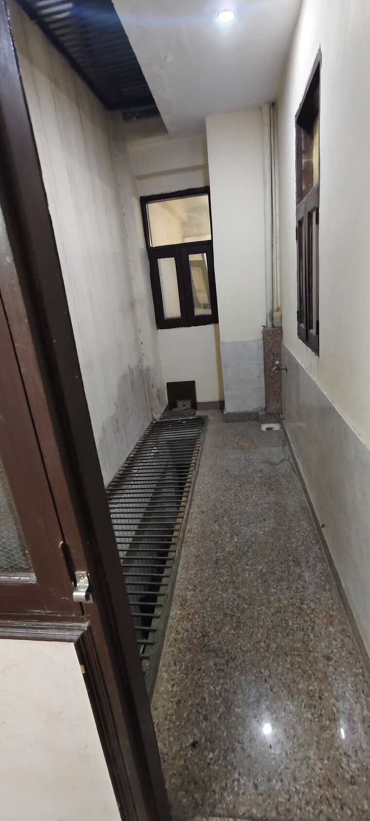 Other, sector 23 dwarka 2 Bedroom 800 Sq.Ft. Builder Floor In Sector 23 Dwarka Delhi 9473888