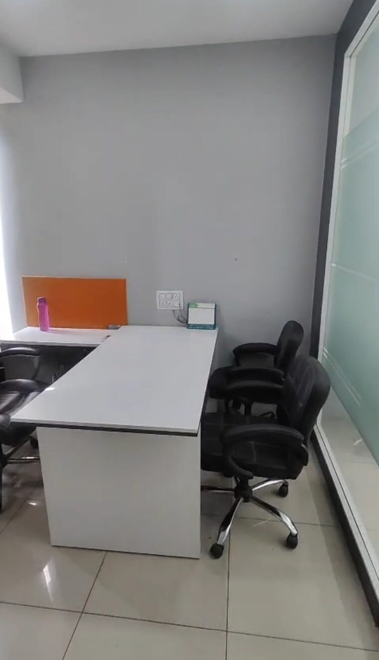 Team Area, goyal-titanium-heights Commercial Office Space 550 Sq.Ft. In Prahlad Nagar Ahmedabad 9473879