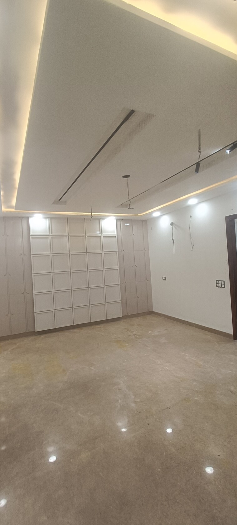 Room, rohini sector 22 3 Bedroom 1300 Sq.Ft. Builder Floor In Rohini Sector 22 Delhi 9473898
