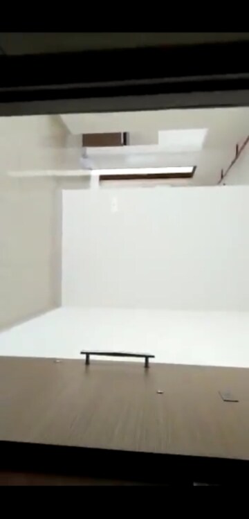 Room in 2 BHK Apartment at The Wadhwa The Address, Ghatkopar West – for Rent