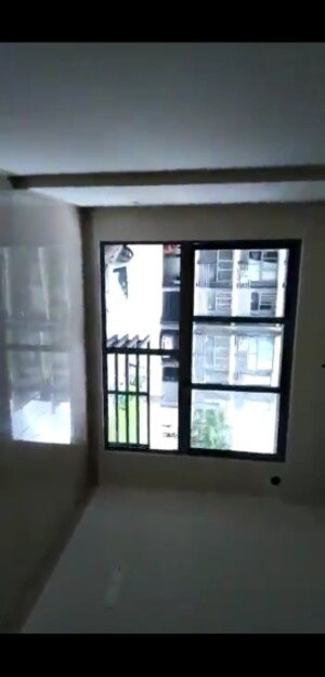 Room in 2 BHK Apartment at The Wadhwa The Address, Ghatkopar West – for Rent