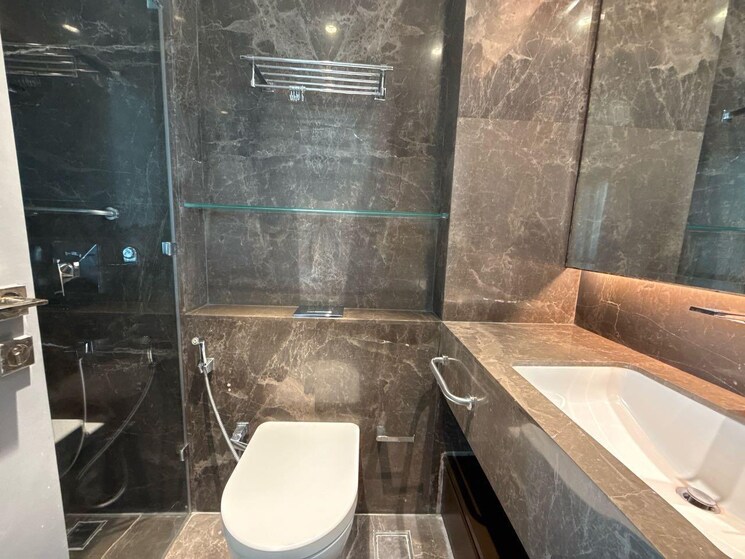 Attached Bathroom, lodha-trump-tower 4 Bedroom 1545 Sq.Ft. Apartment In Worli Mumbai 9473894