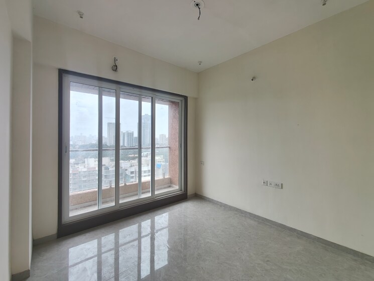 Room, borivali west 3 Bedroom 1005 Sq.Ft. Apartment In Borivali West Mumbai 9473917