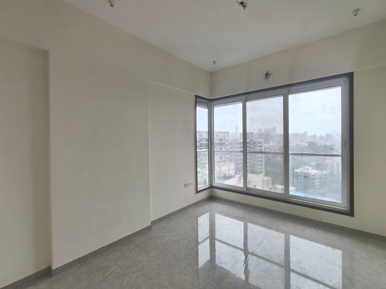 Room, borivali west 3 Bedroom 1005 Sq.Ft. Apartment In Borivali West Mumbai 9473917