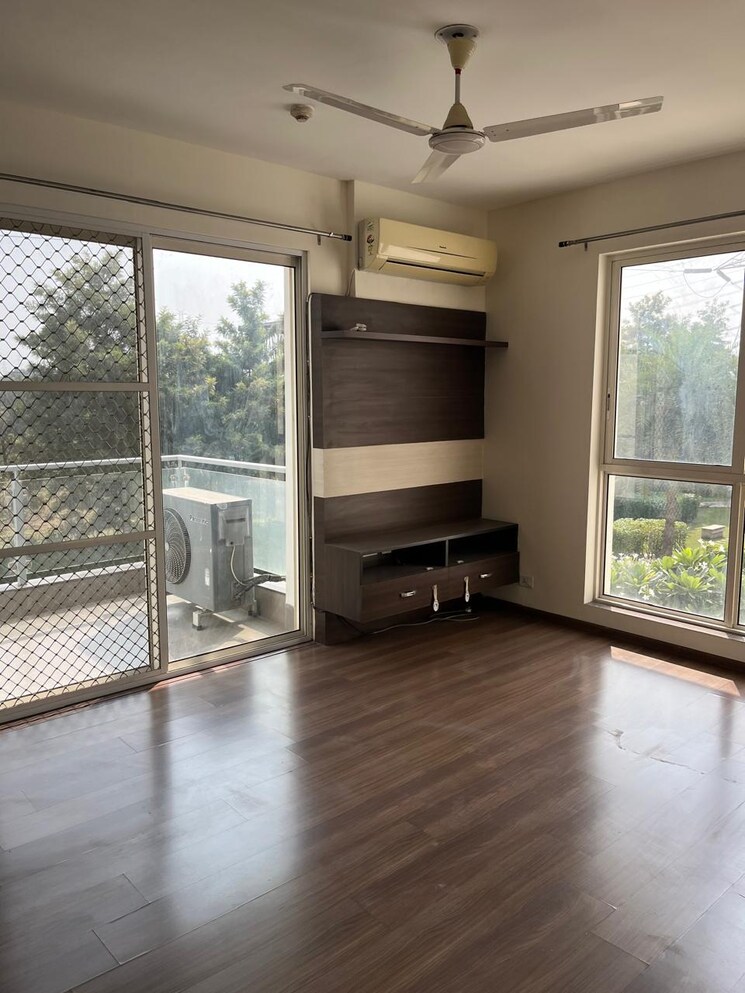 Room, ireo-victory-valley 3.5 Bedroom 2450 Sq.Ft. Apartment In Sector 67 Gurgaon 9473932