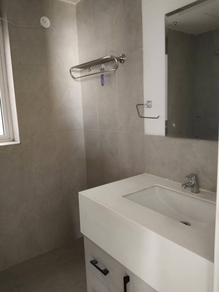 Bathroom, ireo-the-corridors 2 Bedroom 1484 Sq.Ft. Apartment In Sector 67a Gurgaon 9473923