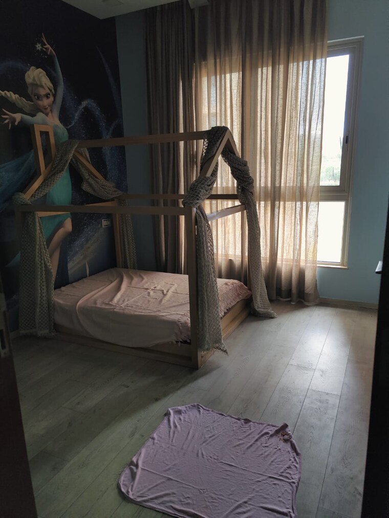 Living Room, one-hiranandani-park 4 Bedroom 1600 Sq.Ft. Apartment In Ghodbunder Road Thane 9473945