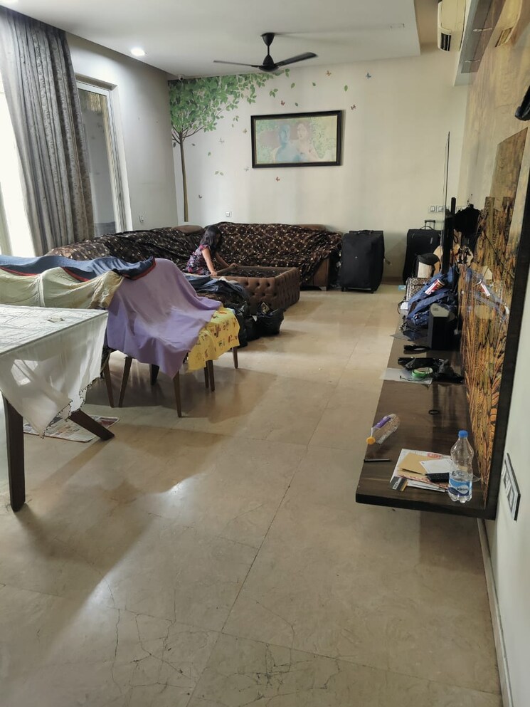  Parking, one-hiranandani-park 4 Bedroom 1600 Sq.Ft. Apartment In Ghodbunder Road Thane 9473945