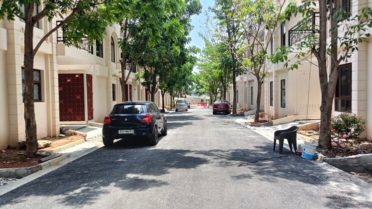  Parking, embassy-grove 4 Bedroom 3200 Sq.Ft. Villa In Kodihalli Bangalore 9473950