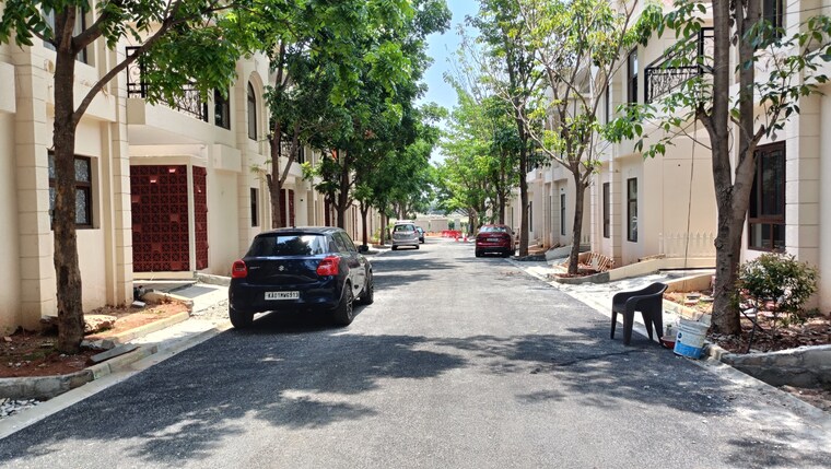  Parking, embassy-grove 4 Bedroom 3200 Sq.Ft. Villa In Kodihalli Bangalore 9473950