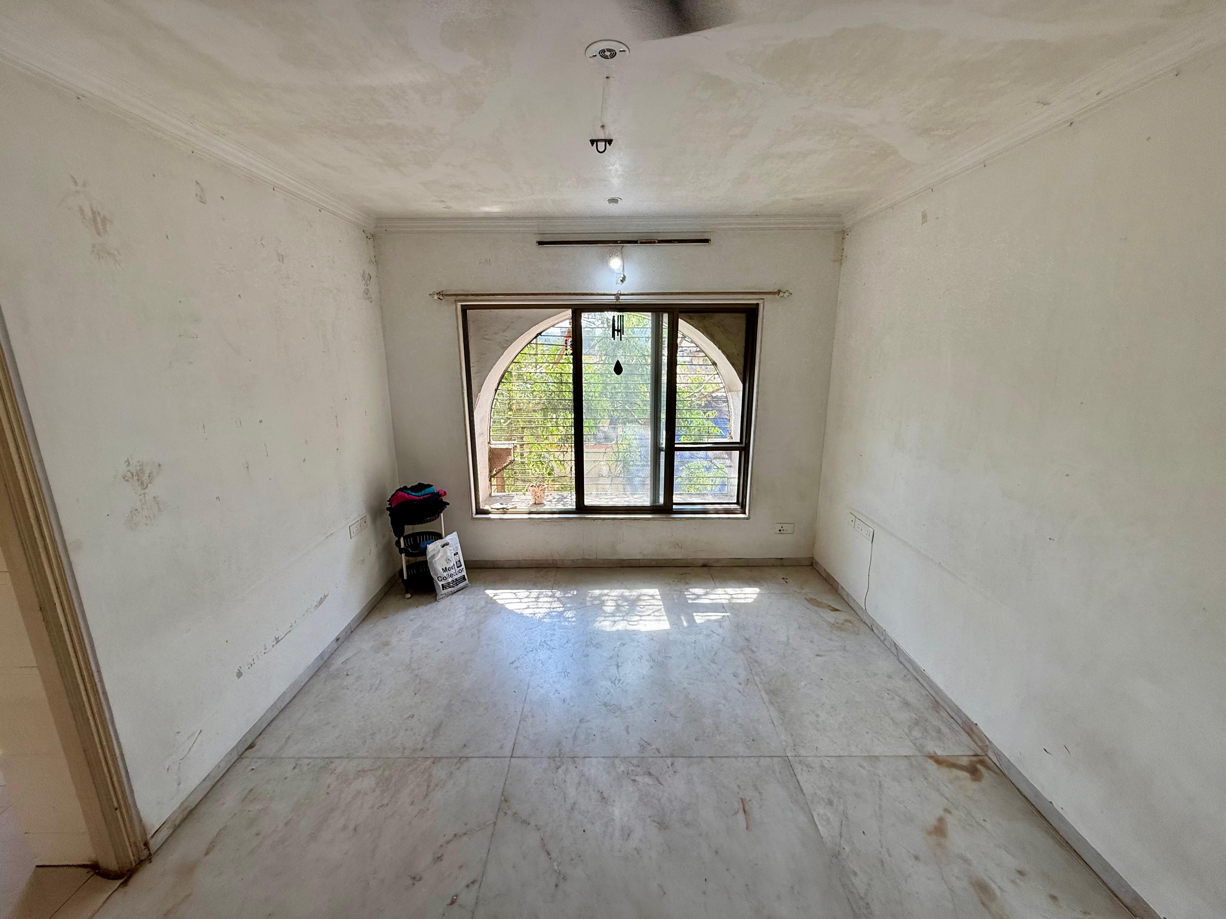 2 BHK 845 Sq.Ft. Apartment in Sindhi Society