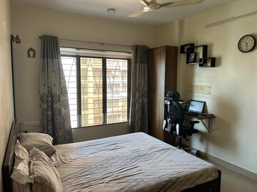 Bedroom in 2 BHK Apartment at Marol – for Rent