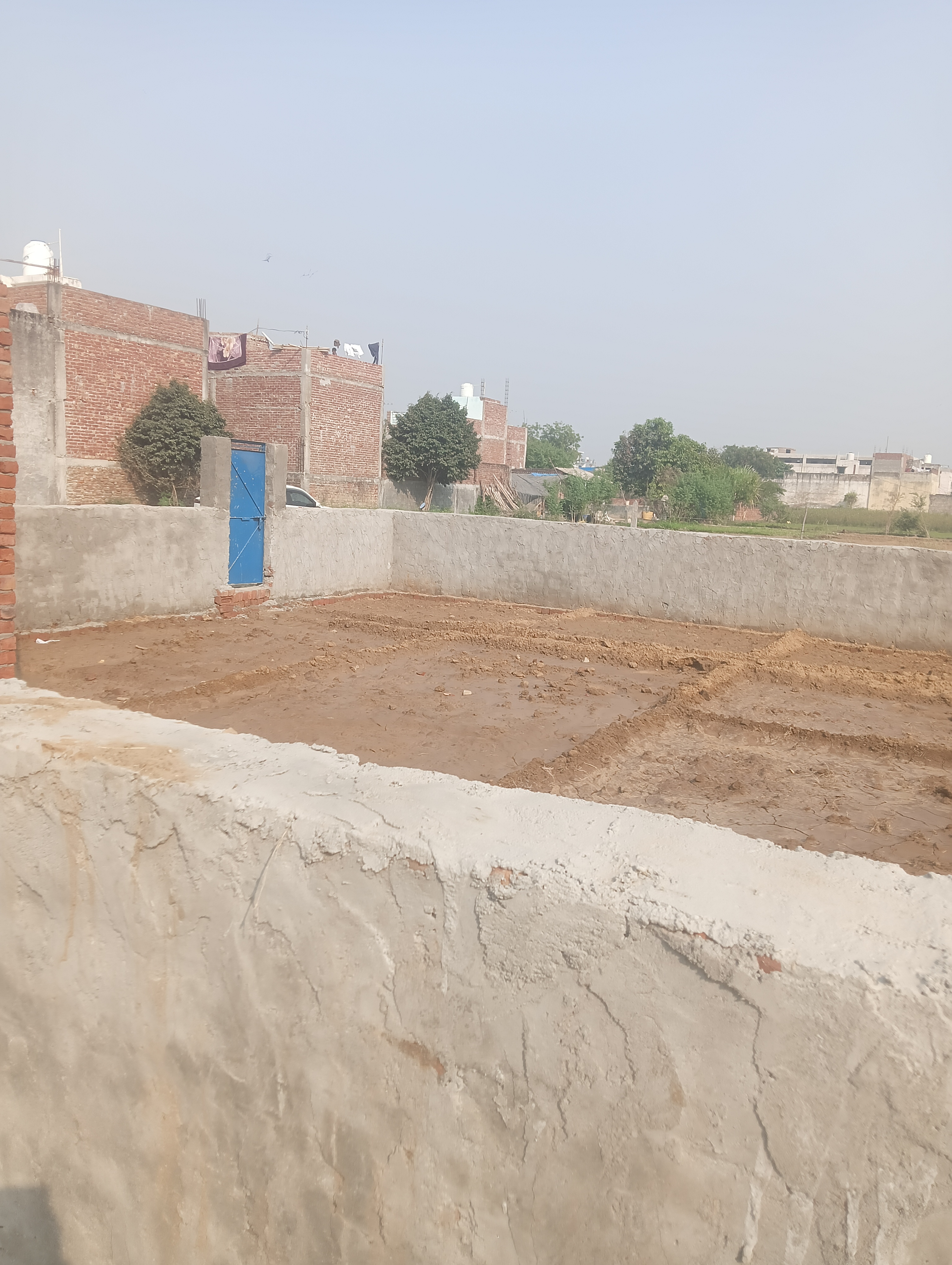 Plot For Sale in Ganesh Colony SeC-89