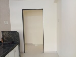 Room in 2 BHK Apartment at Jb Nagar – for Rent