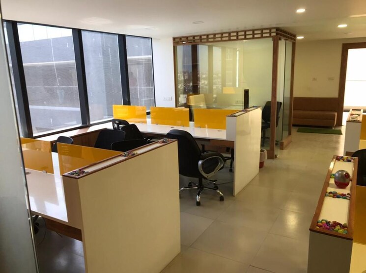 undefined, vijay nagar Commercial Office Space 1150 Sq.Ft. In Vijay Nagar Indore 9473989