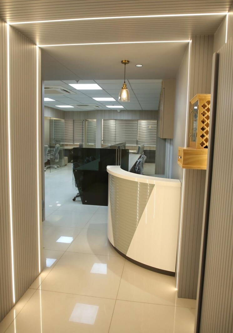 undefined, vijay nagar Commercial Office Space 1150 Sq.Ft. In Vijay Nagar Indore 9473989