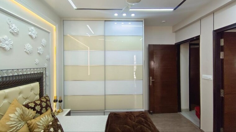 Room, aba-ivy-county 4 Bedroom 2511 Sq.Ft. Apartment In Sector 75 Noida 9474005