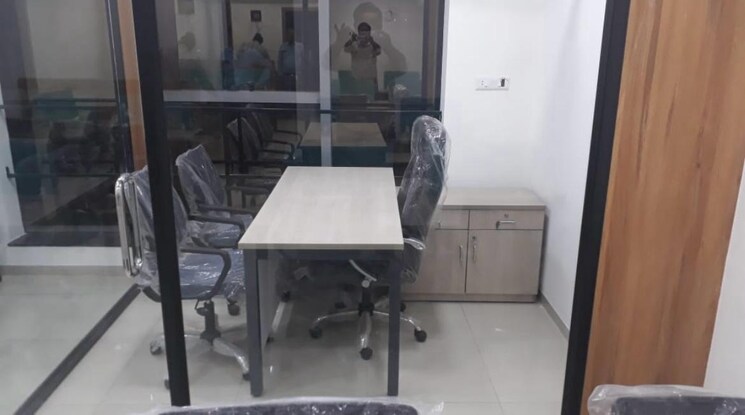 Team Area, science city Commercial Office Space 720 Sq.Ft. In Science City Ahmedabad 9474002