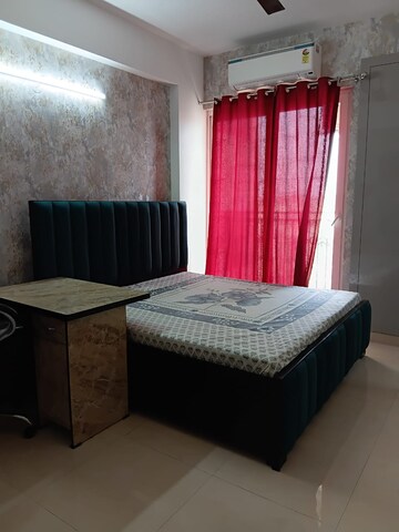 Bedroom in 2 BHK Apartment at Fusion Homes, Tech Zone 4 Greater Noida – for Rent