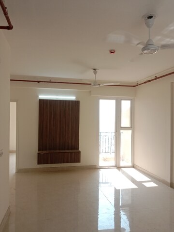 2 BHK Apartment For Rent in Signature Global Prime, Sector 63a