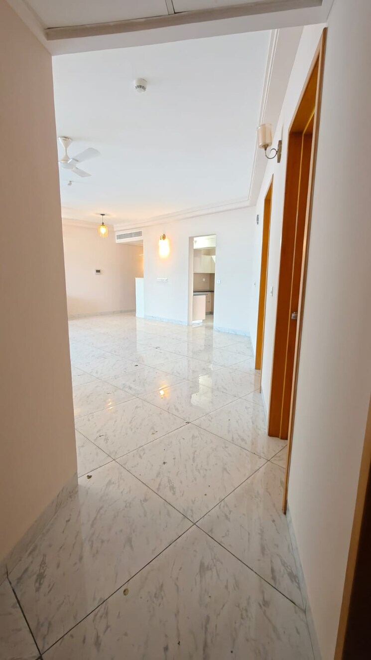 Room, mantri-pinnacle 3.5 Bedroom 2200 Sq.Ft. Apartment In Hulimavu Bangalore 9474088