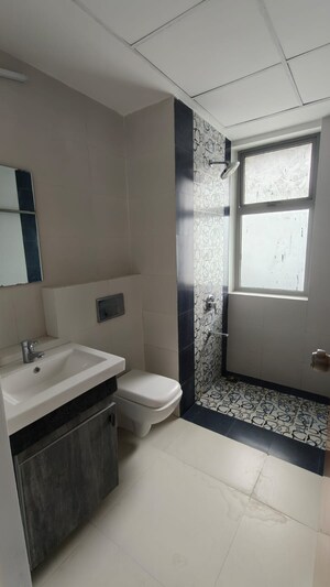 Bathroom in 3.5 BHK Apartment at Mantri Pinnacle, Hulimavu – for Rent
