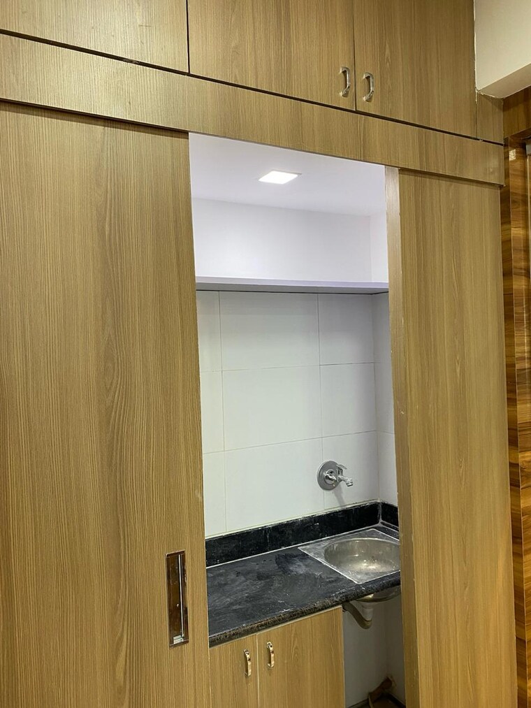 Bathroom, binori-b-square-3 Commercial Office Space 865 Sq.Ft. In Bodakdev Ahmedabad 9474078
