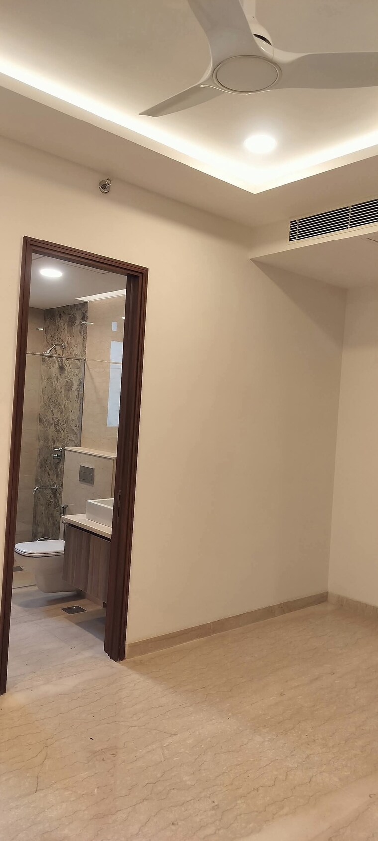 Room, ambience-creacions 4 Bedroom 3975 Sq.Ft. Apartment In Sector 22 Gurgaon 9474145