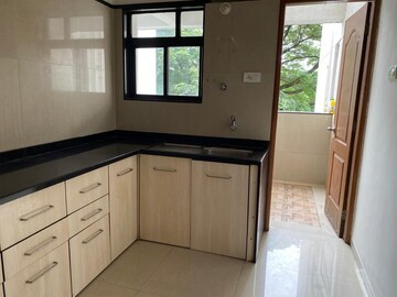 Room in 2 BHK Apartment at Ganga Sarovar, Wadgaon Sheri – for Rent