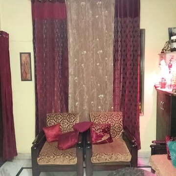 Bedroom in 2 BHK Builder Floor at Ashoka Enclave 3, Sector 35 – for Rent