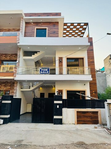 4 BHK Independent House For Sale in Sector 124