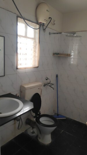 Bathroom in 2 BHK Apartment at Viman Nagar – for Rent