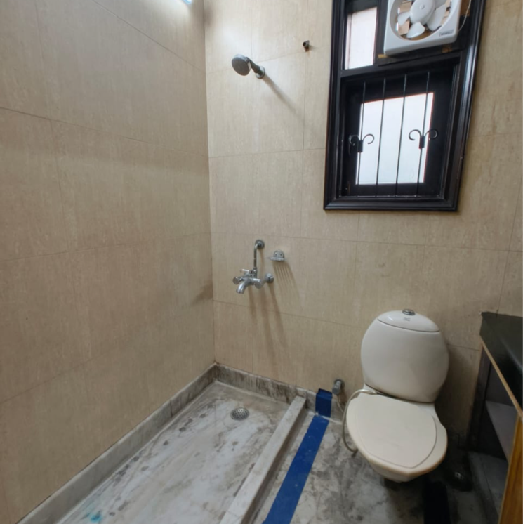 Bathroom, lajpat nagar 3 Bedroom 1800 Sq.Ft. Independent House In Lajpat Nagar Delhi 9474175