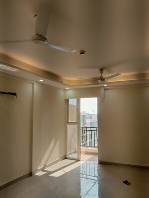 2 BHK Apartment For Rent in Signature Global Prime, Sector 63a