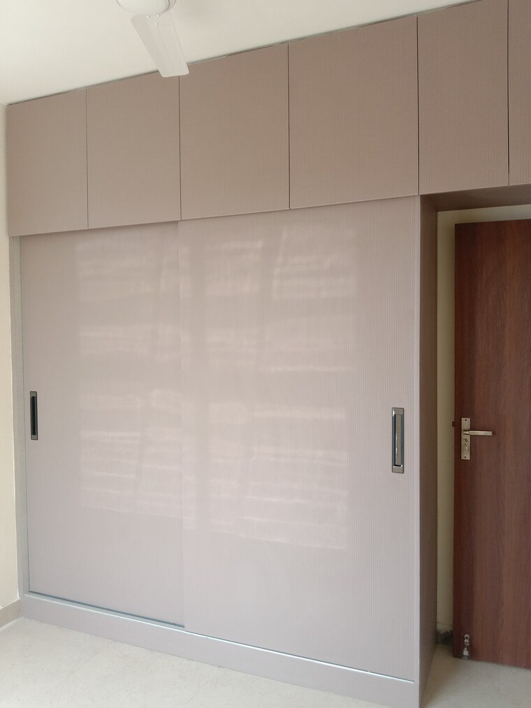 Room, signature-global-prime 2 Bedroom 834 Sq.Ft. Apartment In Sector 63a Gurgaon 9474181