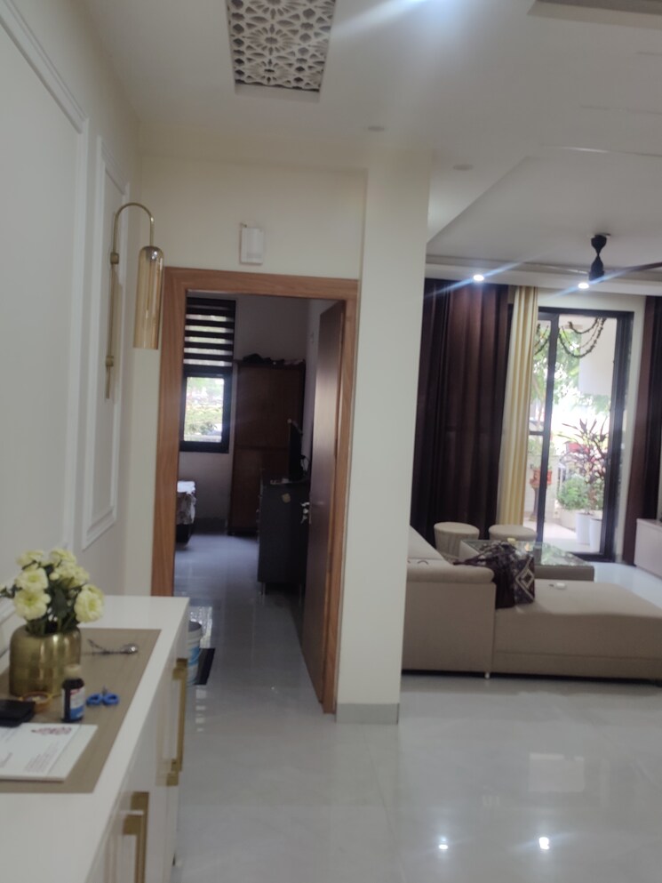 Living Room, vatika-india-next 2 Bedroom 929 Sq.Ft. Builder Floor In Sector 82 Gurgaon 9474121