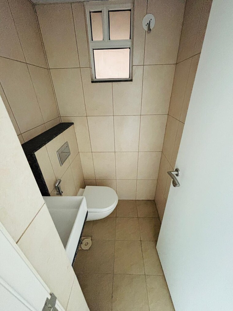 Bathroom, godrej-green-cove 1 Bedroom 430 Sq.Ft. Apartment In Mahalunge Pune 9474197