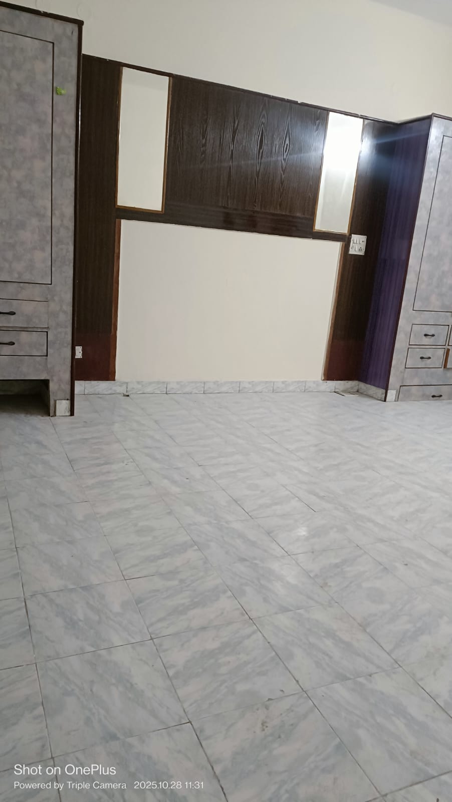 2 BHK Builder Floor For Rent in Espire Towers