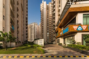 3 BHK Apartment For Rent in Sunworld Vanalika, Sector 107