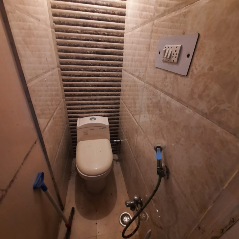 Bathroom, malviya nagar 2 Bedroom 900 Sq.Ft. Builder Floor In Malviya Nagar Delhi 9474286
