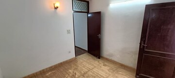 Room in 1 BHK Builder Floor at Saket – for Rent