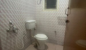 Bathroom in 2 BHK Builder Floor at Horamavu Agara – for Rent